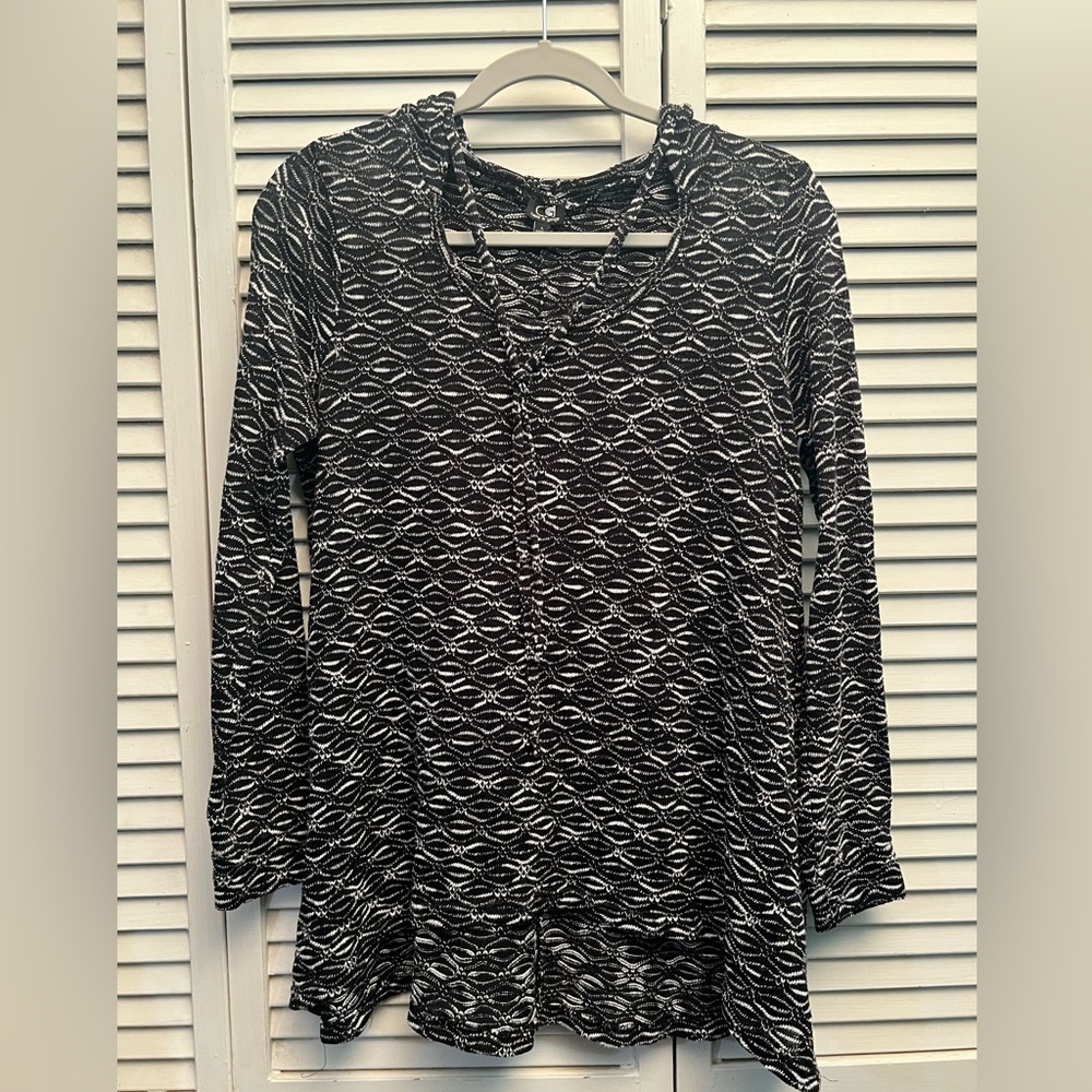Cable & Gauge Black and White Textured Hoodie